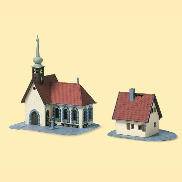 015-14461 - 1:160 Dorfkirche mit Pfarrhaus